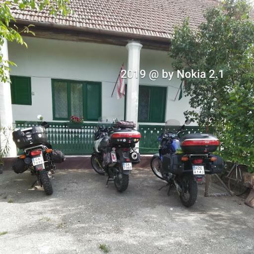 Agoc Vendeghaz Hotel Alsoberecki Ngoại thất bức ảnh